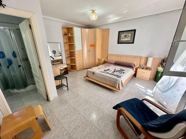 5 chambre Villa/Maison à vendre à San Vicente / Sant Vicent del Raspeig avec piscine garage - 650 000 € (Ref: 10102629)