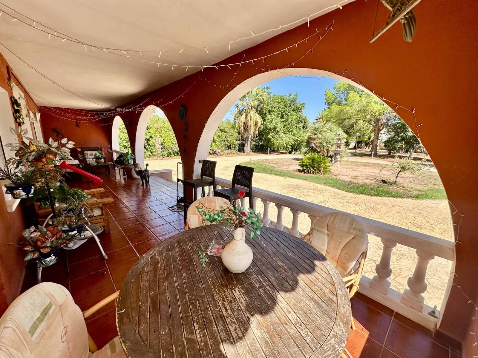 5 chambre Villa/Maison à vendre à San Vicente / Sant Vicent del Raspeig avec piscine garage - 650 000 € (Ref: 10102629)