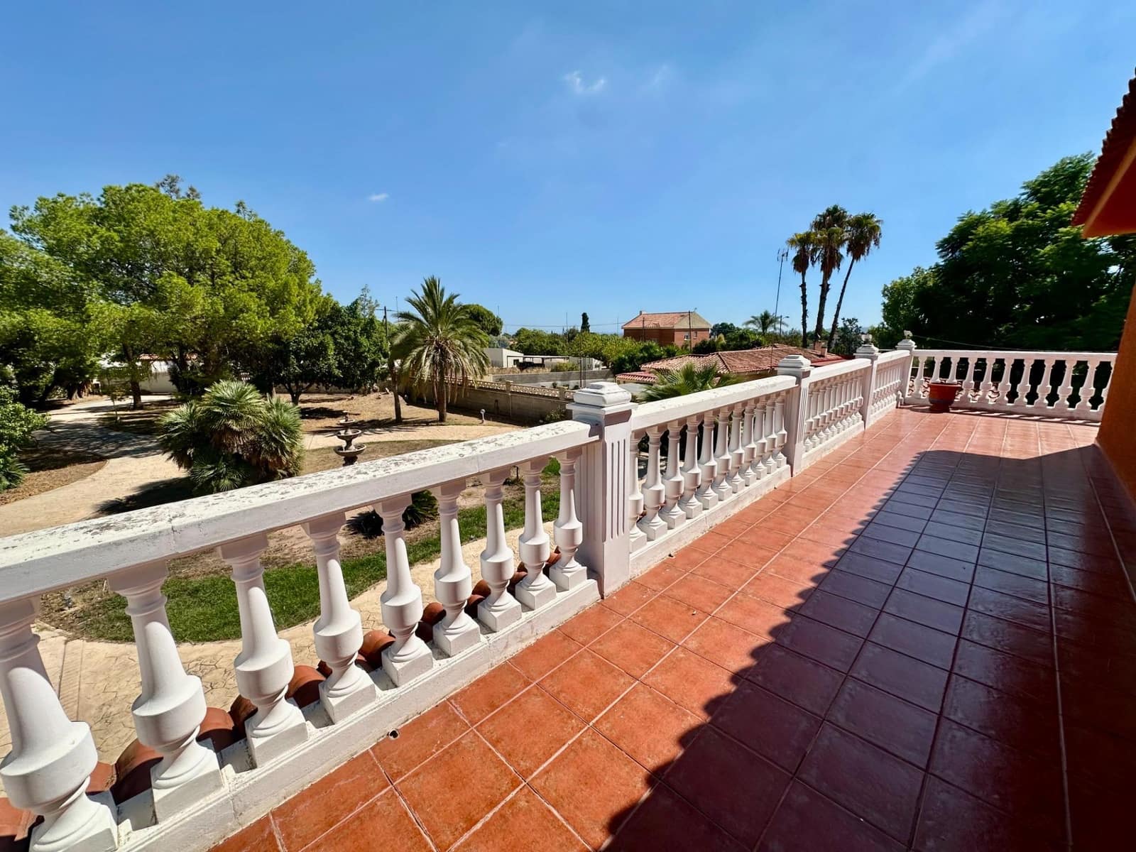 5 chambre Villa/Maison à vendre à San Vicente / Sant Vicent del Raspeig avec piscine garage - 650 000 € (Ref: 10102629)