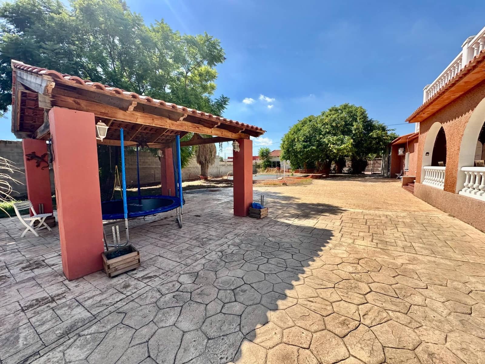 5 chambre Villa/Maison à vendre à San Vicente / Sant Vicent del Raspeig avec piscine garage - 650 000 € (Ref: 10102629)