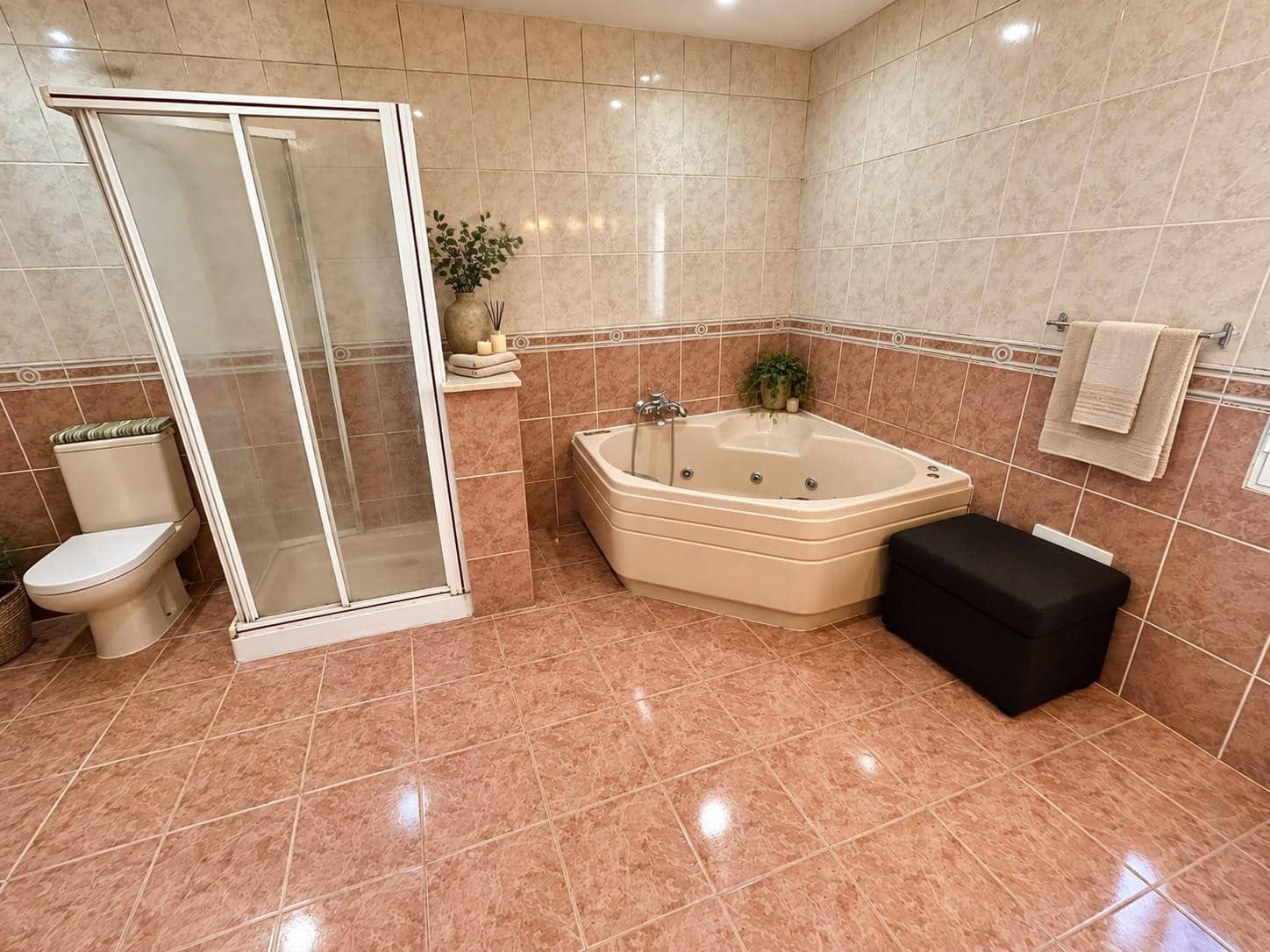 5 bedroom Villa for sale in San Vicente / Sant Vicent del Raspeig with pool garage - € 650,000 (Ref: 10102629)
