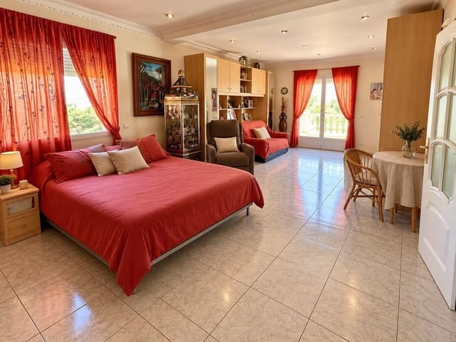 5 bedroom Villa for sale in San Vicente / Sant Vicent del Raspeig with pool garage - € 650,000 (Ref: 10102629)