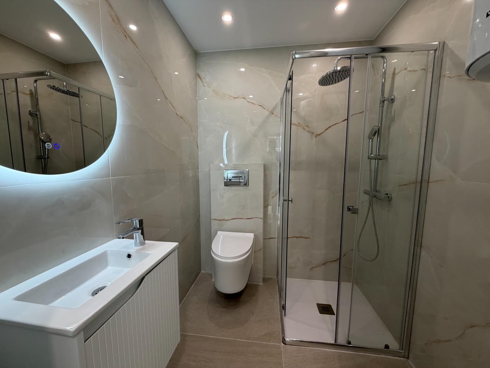 2 soverom Leilighet til salgs i Alicante by - € 210 000 (Ref: 10102630)