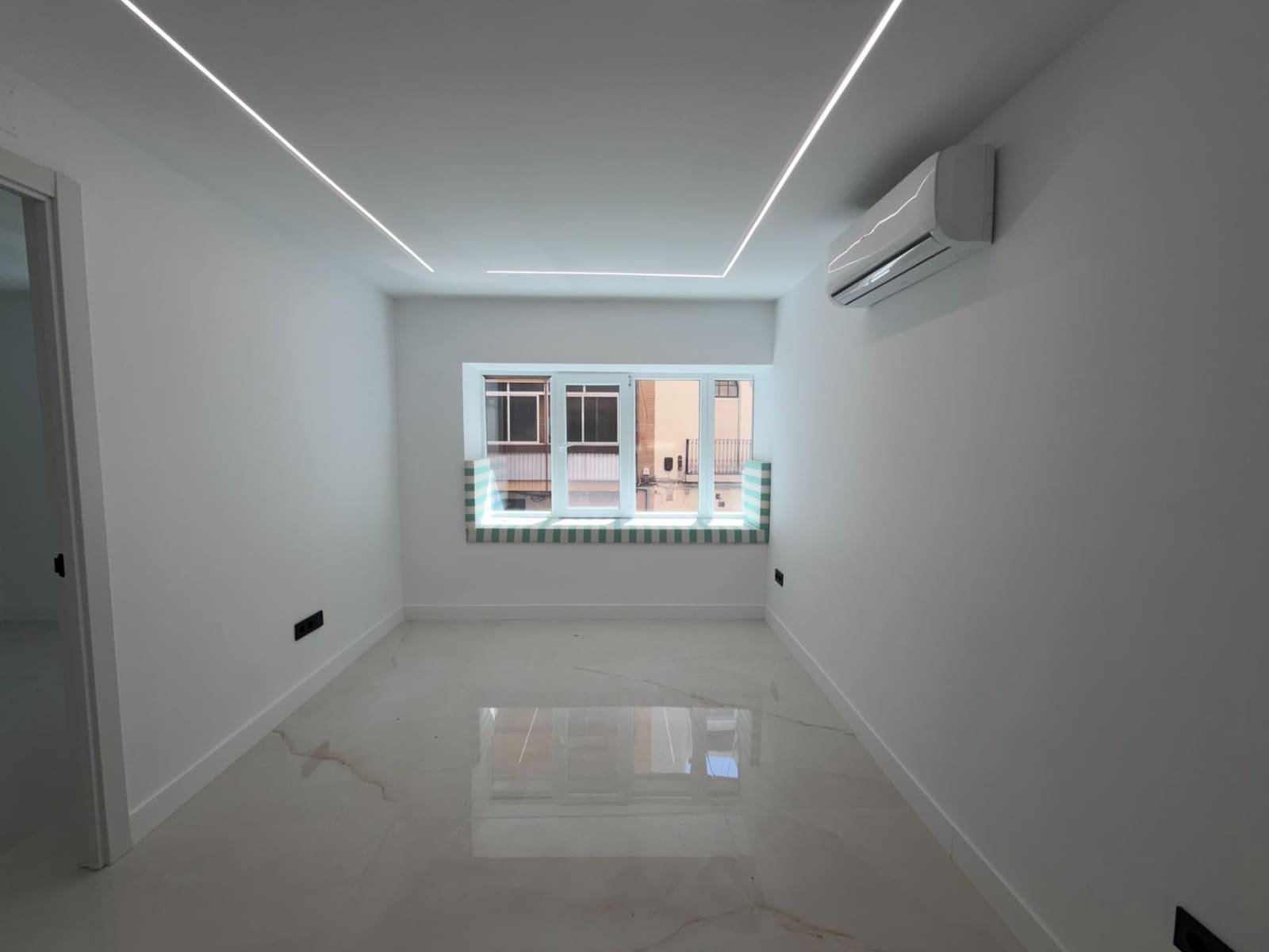 2 soverom Leilighet til salgs i Alicante by - € 210 000 (Ref: 10102630)