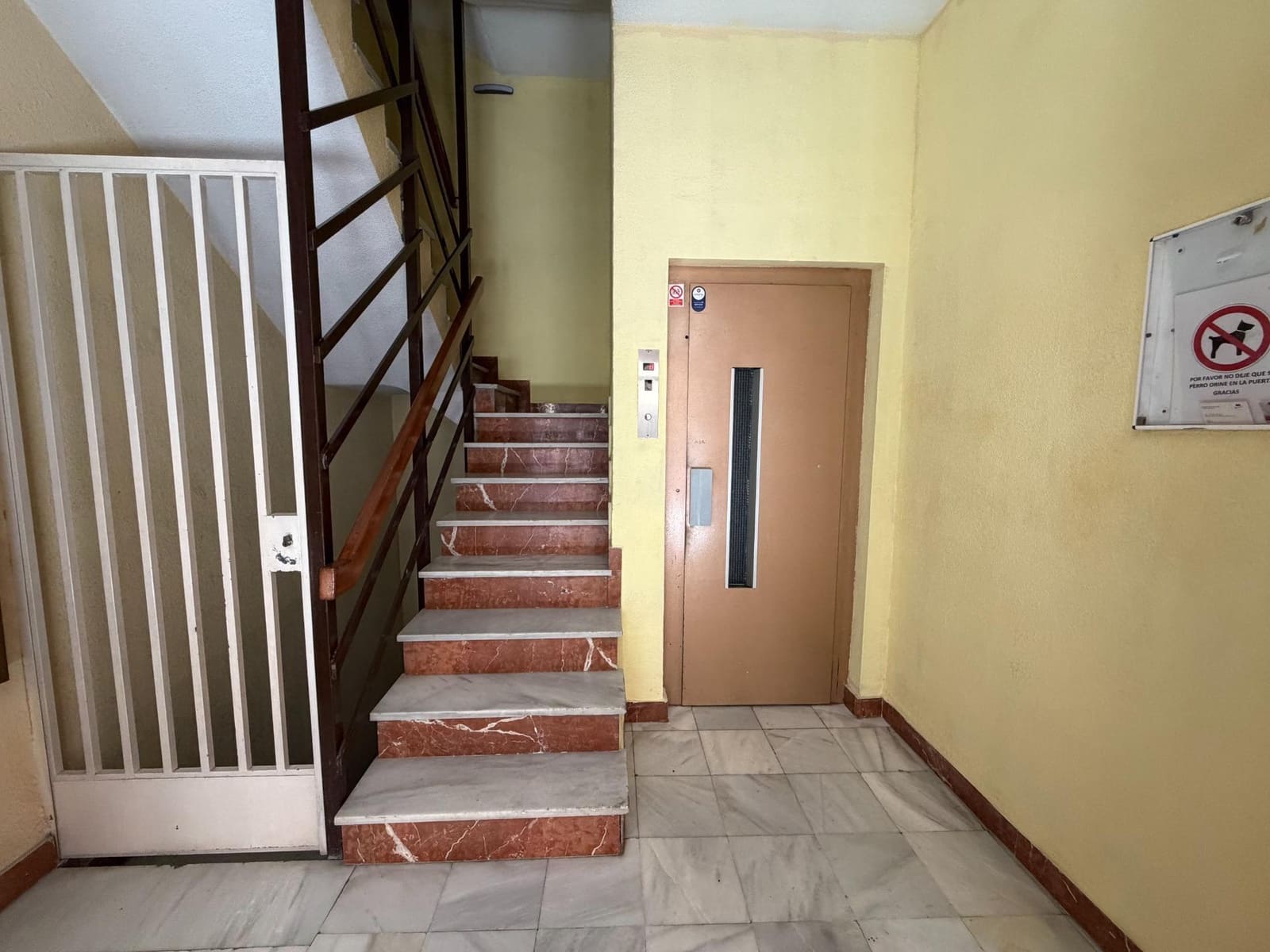 2 soverom Leilighet til salgs i Alicante by - € 210 000 (Ref: 10102630)