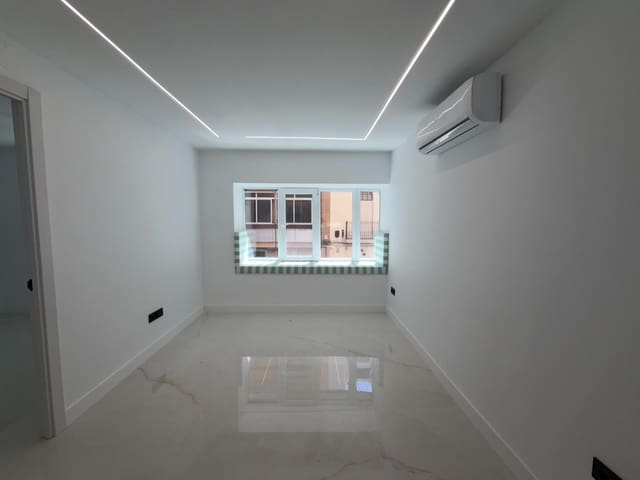 2 soverom Leilighet til salgs i Alicante by - € 210 000 (Ref: 10102630)