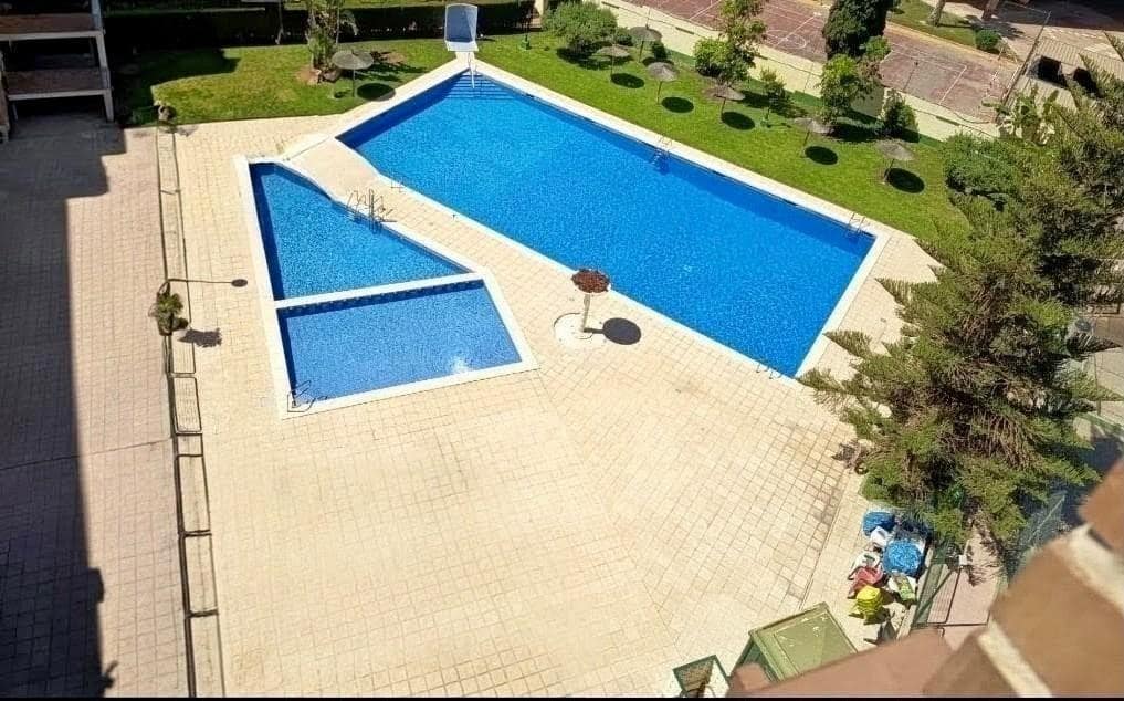 4 bedroom Flat for sale in Alicante / Alacant city with pool garage - € 295,000 (Ref: 10109698)