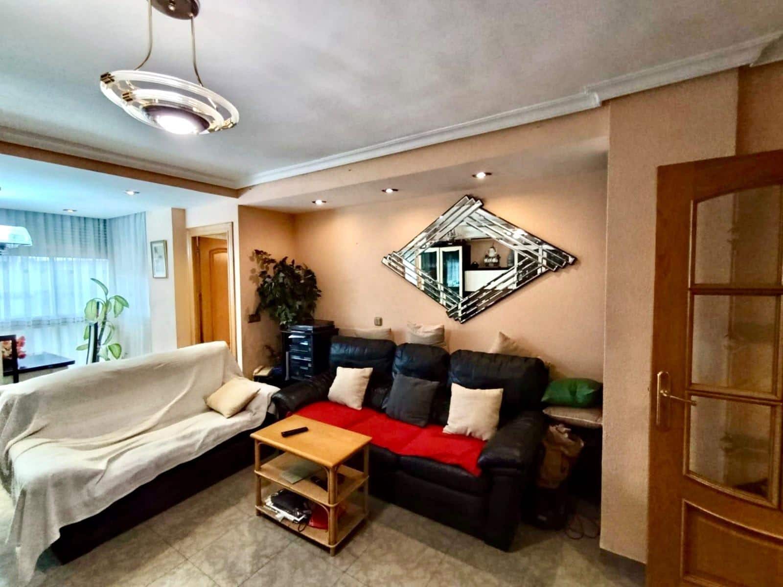 4 bedroom Flat for sale in Alicante / Alacant city with pool garage - € 295,000 (Ref: 10109698)