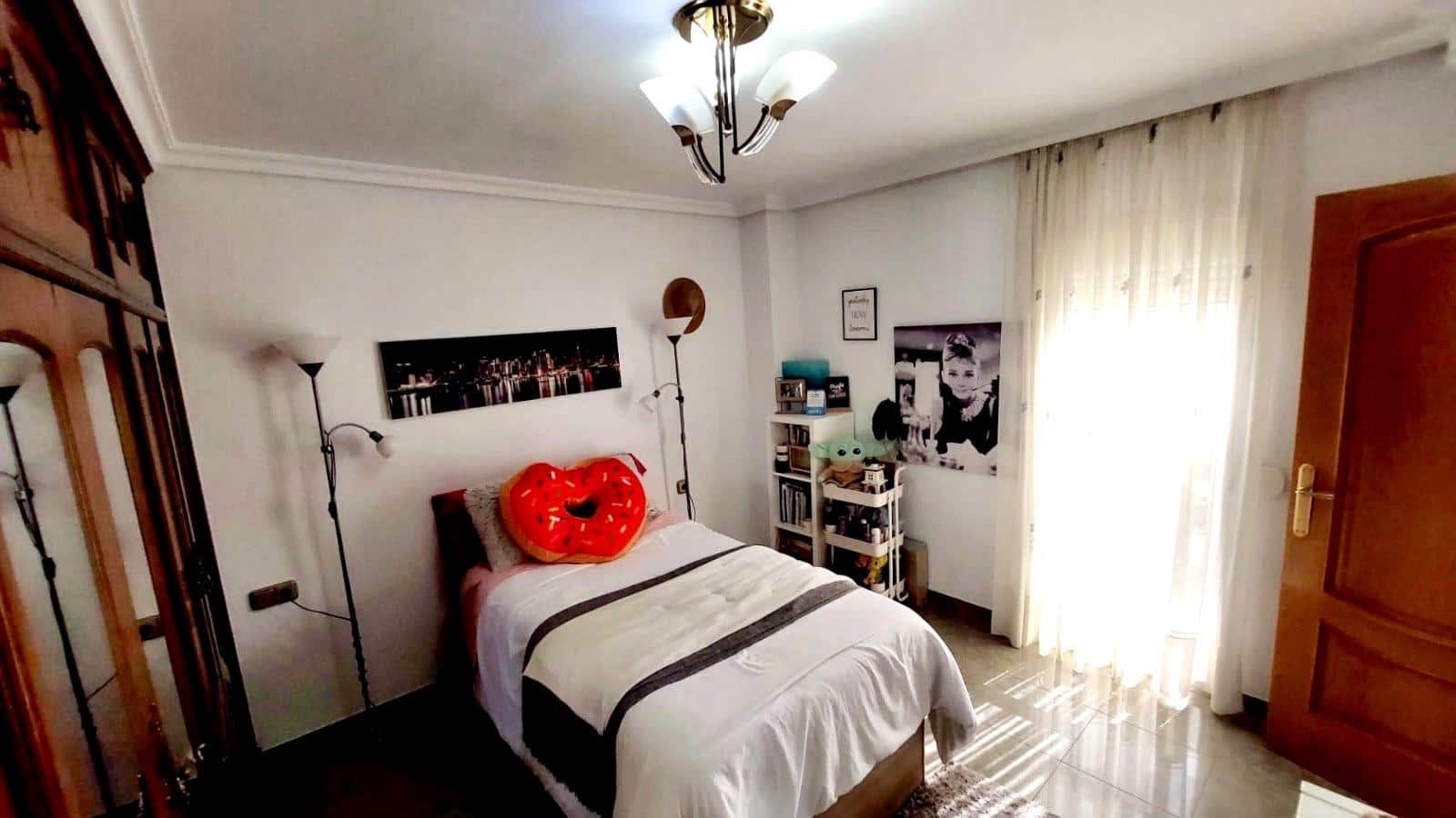4 bedroom Flat for sale in Alicante / Alacant city with pool garage - € 295,000 (Ref: 10109698)