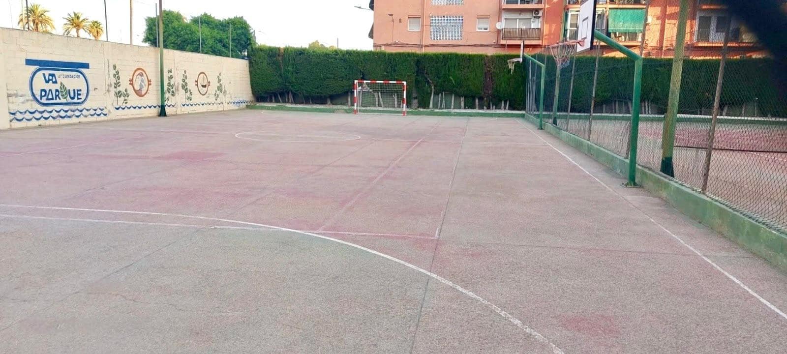 4 bedroom Flat for sale in Alicante / Alacant city with pool garage - € 295,000 (Ref: 10109698)