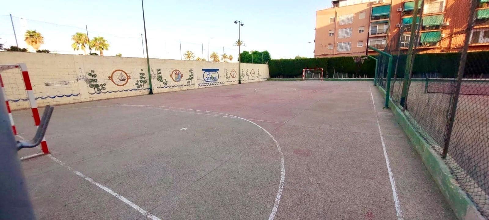 4 bedroom Flat for sale in Alicante / Alacant city with pool garage - € 295,000 (Ref: 10109698)