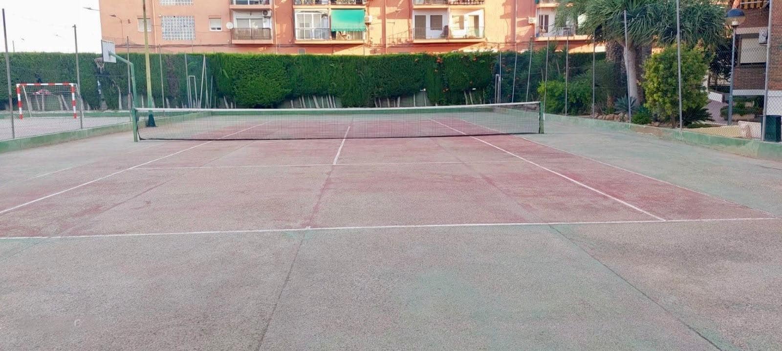 4 bedroom Flat for sale in Alicante / Alacant city with pool garage - € 295,000 (Ref: 10109698)