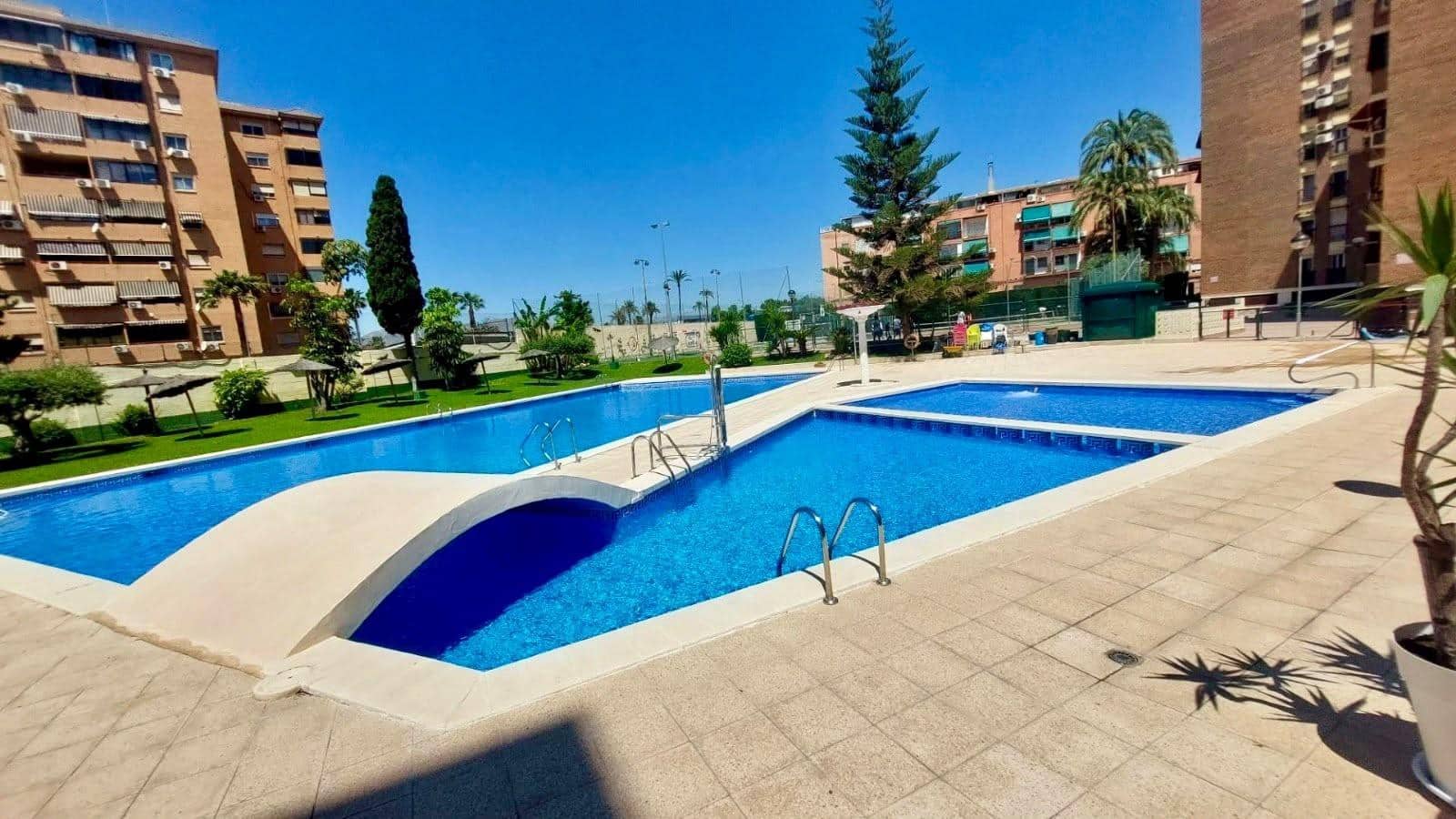 4 bedroom Flat for sale in Alicante / Alacant city with pool garage - € 295,000 (Ref: 10109698)