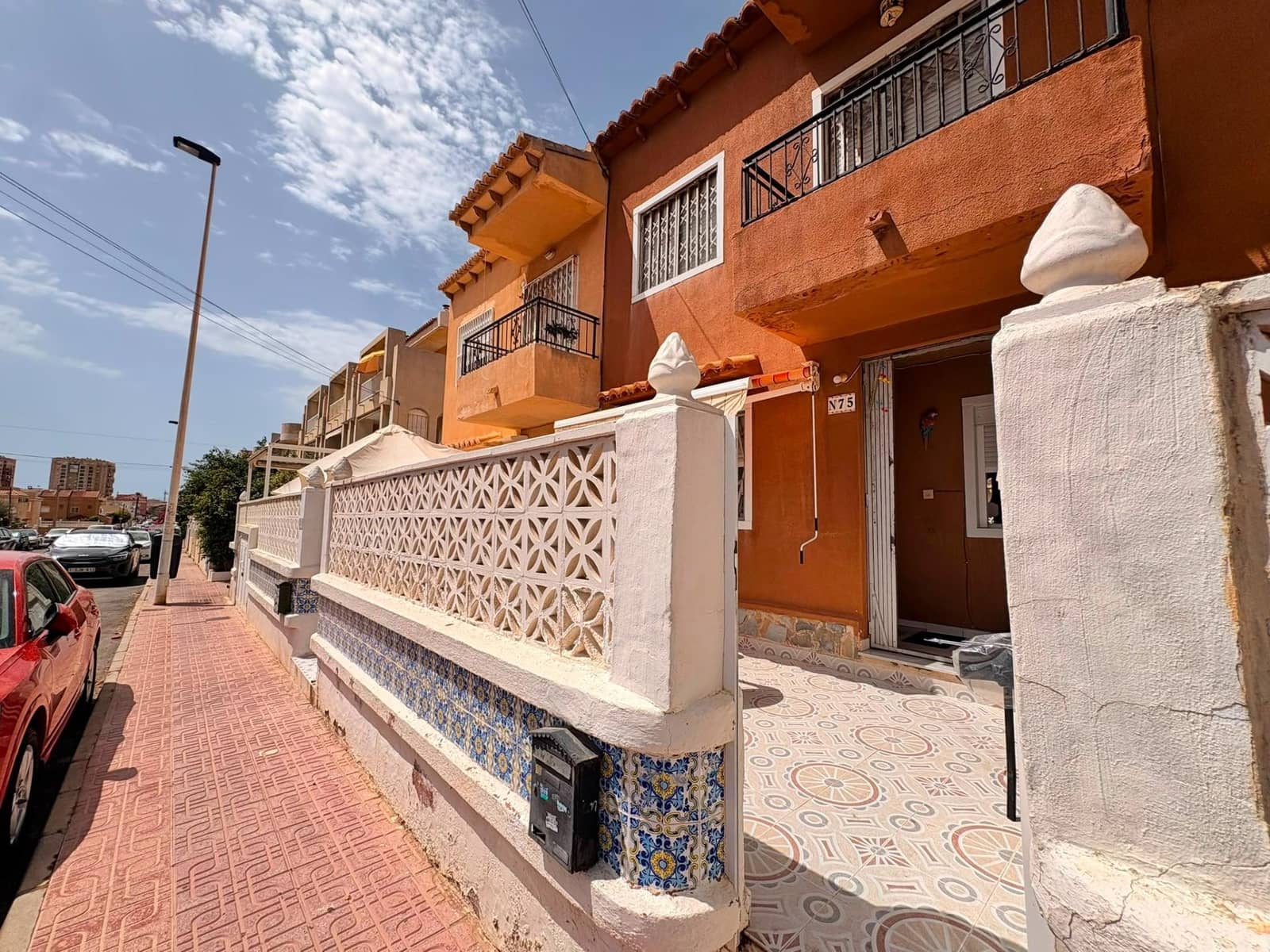 2 soverom Leilighet til salgs i Torrevieja - € 139 900 (Ref: 10033861)
