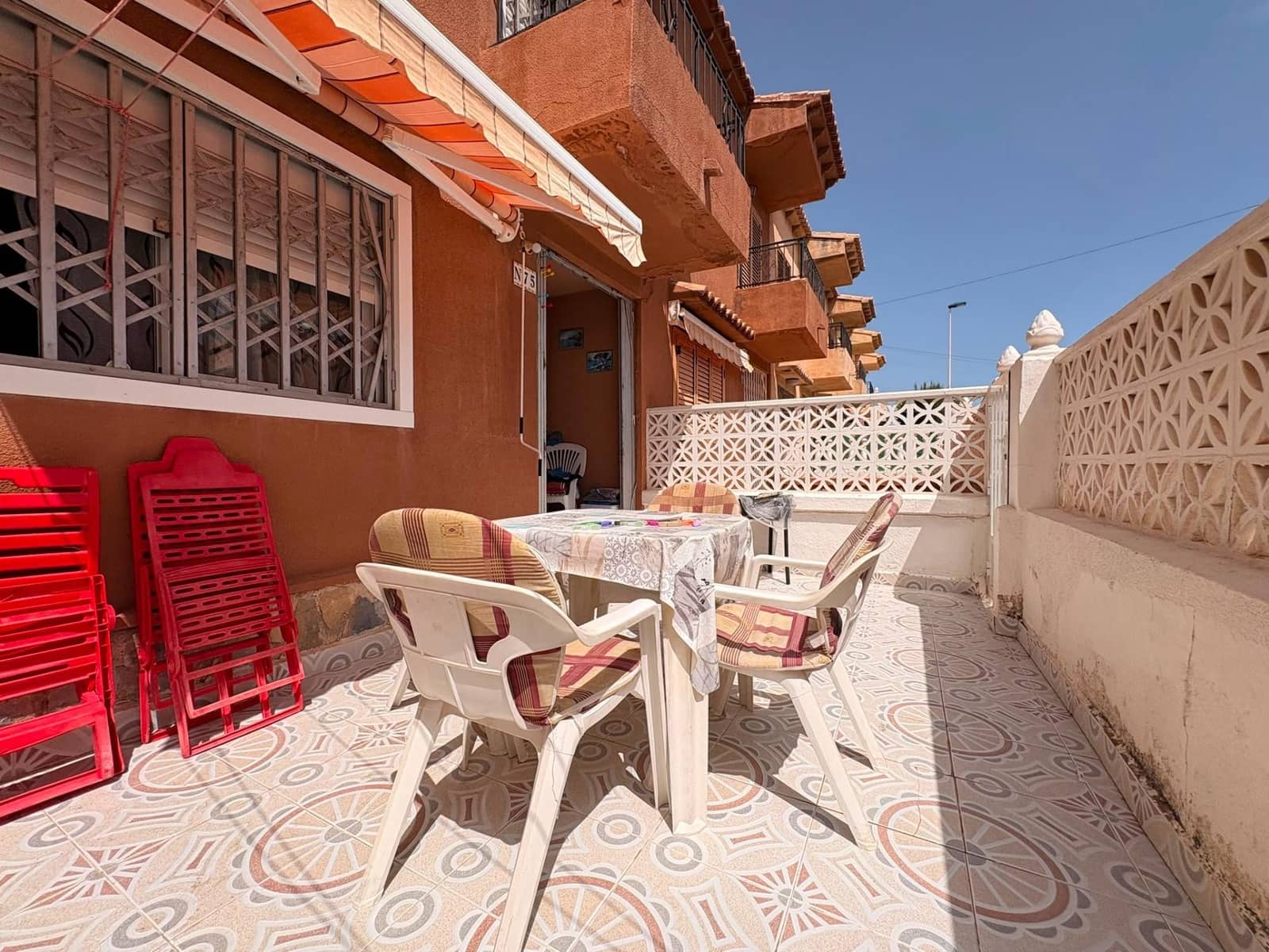 2 soverom Leilighet til salgs i Torrevieja - € 139 900 (Ref: 10033861)