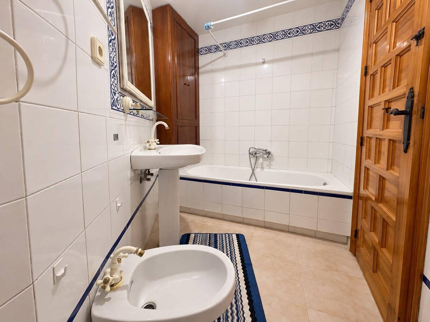 2 soveværelse Lejlighed til salg i Torrevieja med swimmingpool - € 134.900 (Ref: 10076613)