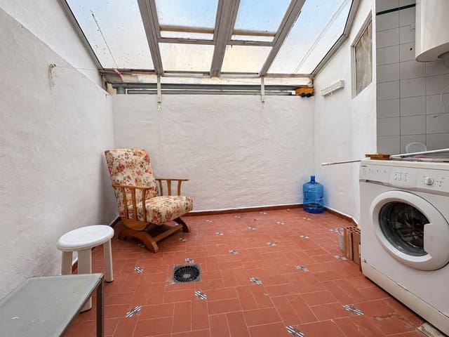 2 soveværelse Lejlighed til salg i Playa de los Locos, Torrevieja med swimmingpool - € 134.900 (Ref: 10076613)
