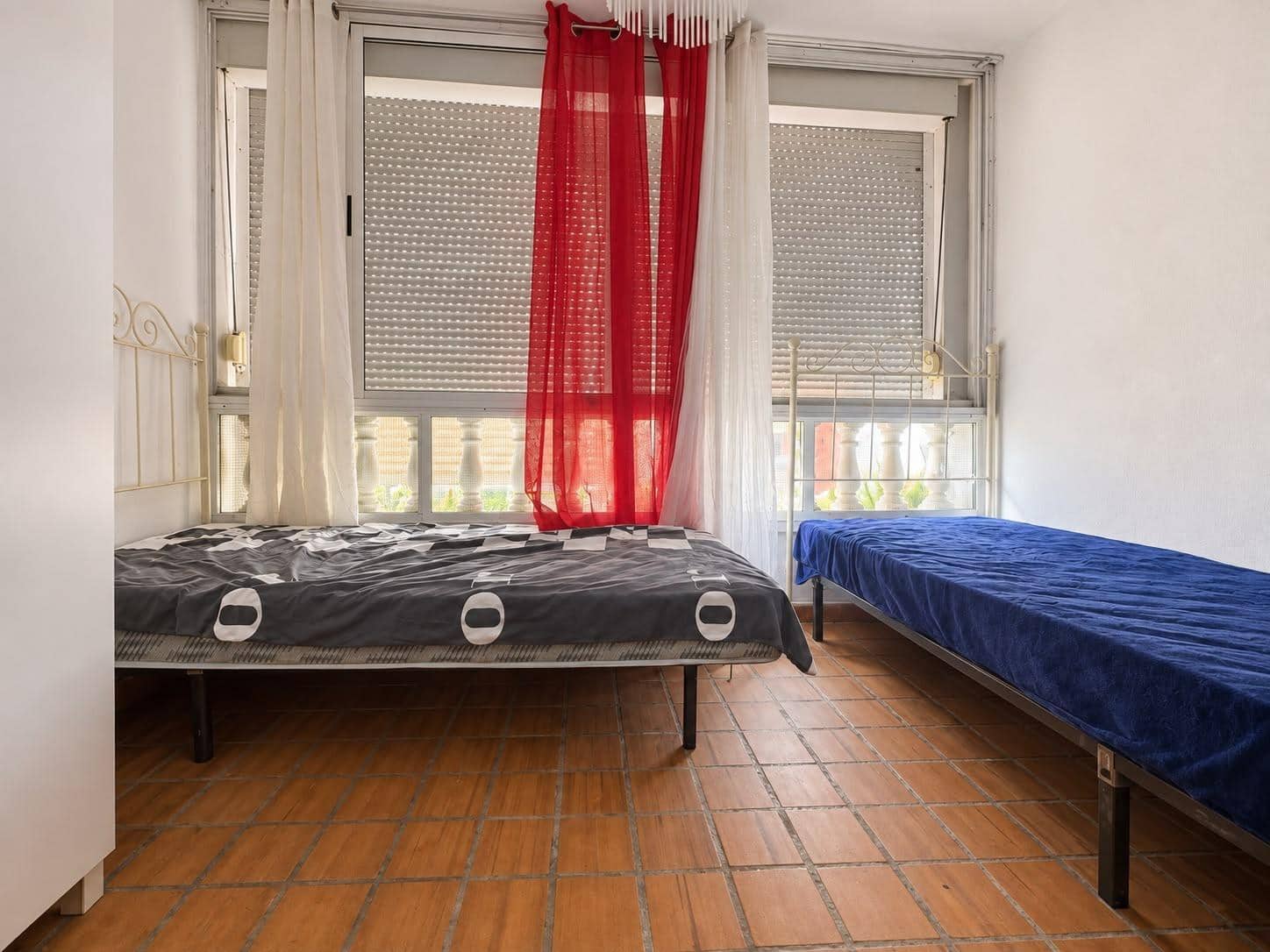 2 soveværelse Lejlighed til salg i Torrevieja med swimmingpool - € 134.900 (Ref: 10076613)
