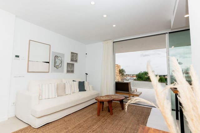 2 sypialnia Penthouse na sprzedaż w Es Mercadal z basenem garażem - 700 000 € (Ref: 8694717)