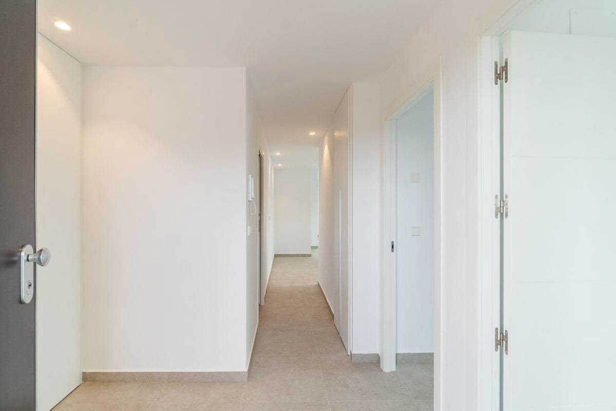 3 sovrum Lägenhet till salu i Playa Flamenca med pool garage - 380 000 € (Ref: 9007405)