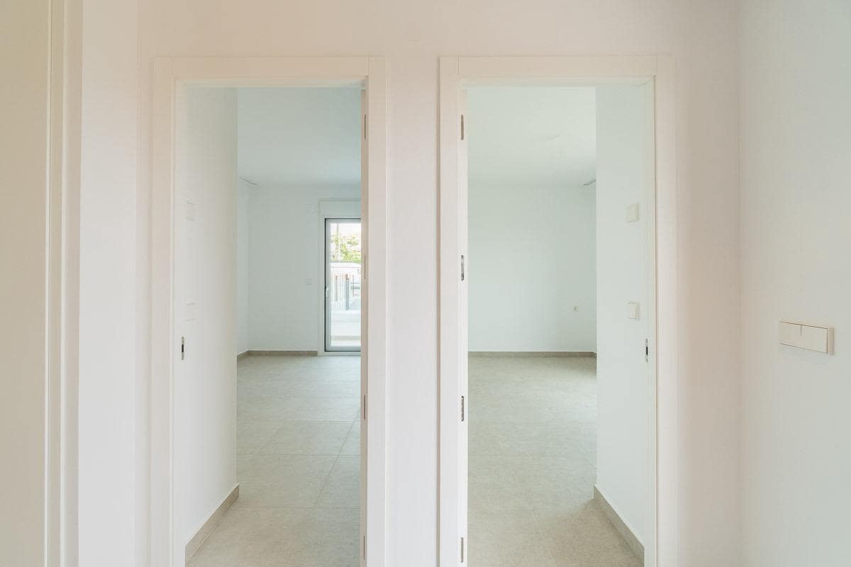 3 sovrum Lägenhet till salu i Playa Flamenca med pool garage - 380 000 € (Ref: 9007405)