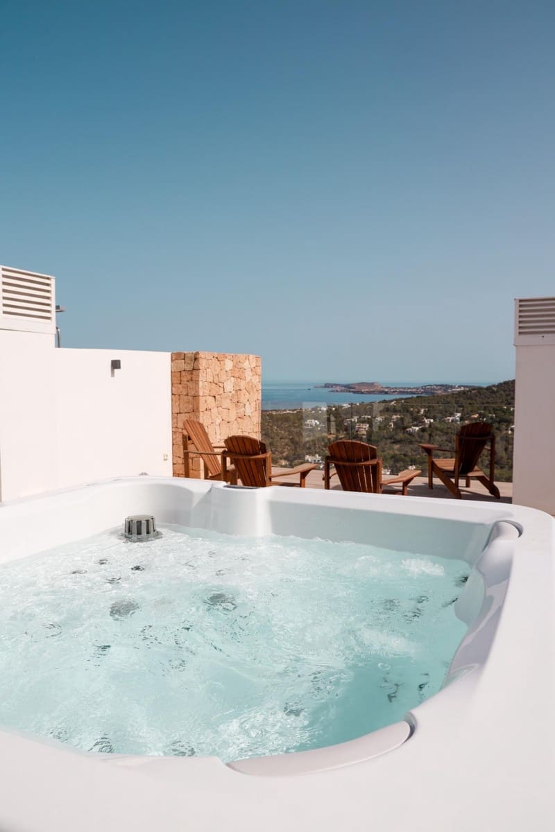 4 soveværelse Penthouse til salg i San Jose / Sant Josep de Sa Talaia med swimmingpool garage - € 1.785.000 (Ref: 9065390)