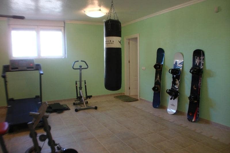 5 bedroom Villa for sale in Ciudad Quesada with pool - € 630,000 (Ref: 9073566)