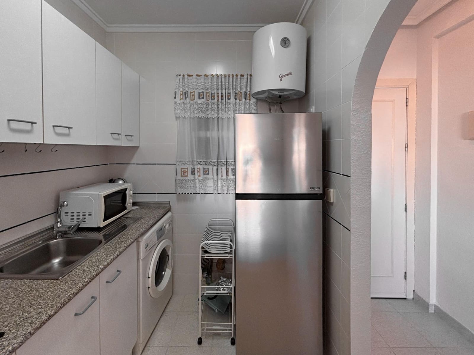 2 soverom Leilighet til salgs i Torrevieja med svømmebasseng - € 129 900 (Ref: 9402463)