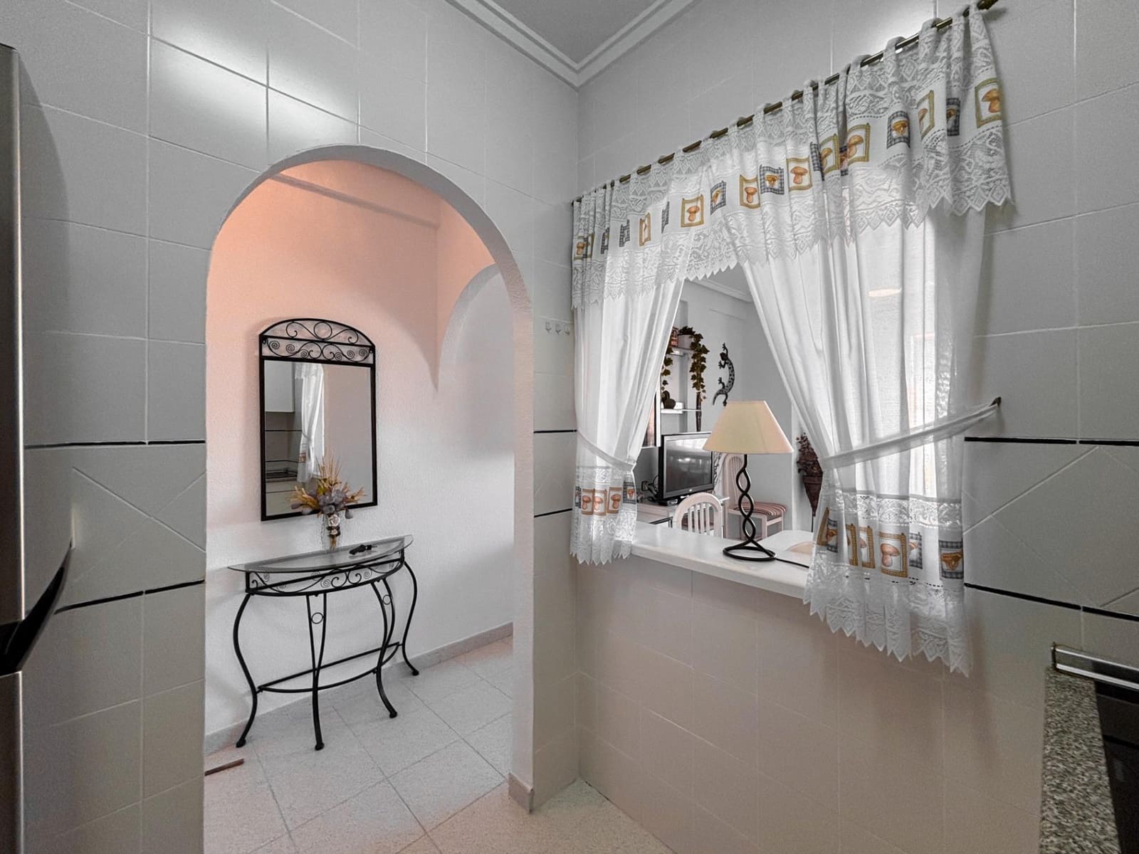 2 soverom Leilighet til salgs i Torrevieja med svømmebasseng - € 129 900 (Ref: 9402463)