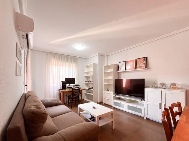 3 quarto Apartamento para venda em Centro, Torrevieja - 165 000 € (Ref: 9402464)