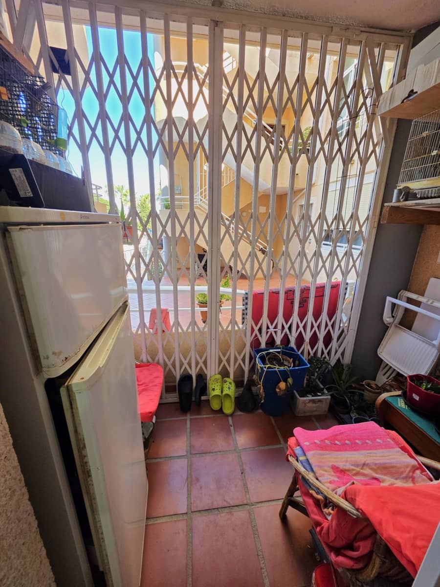 2 sypialnia Apartament na sprzedaż w Torrevieja z garażem - 129 990 € (Ref: 9402467)