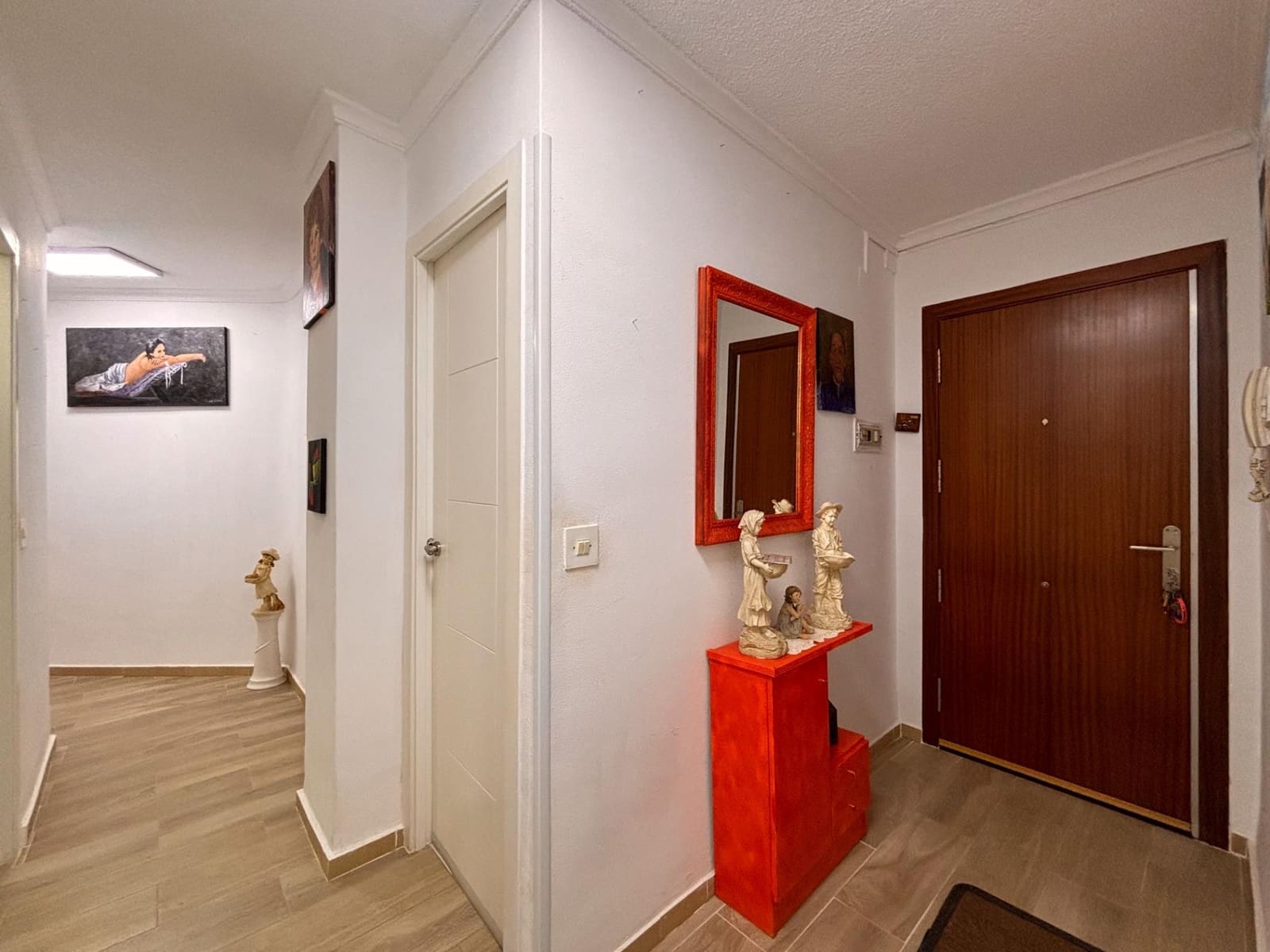 4 soveværelse Lejlighed til salg i Torrevieja - € 179.000 (Ref: 9406626)