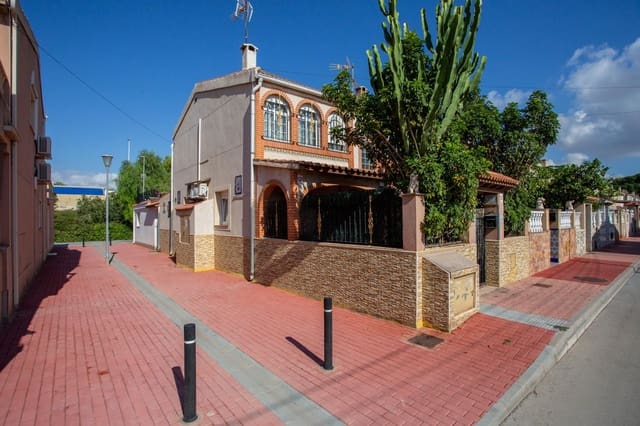 4 soveværelse Bungalow til salg i Playa del Acequión, Torrevieja med garage - € 249.900 (Ref: 9406627)