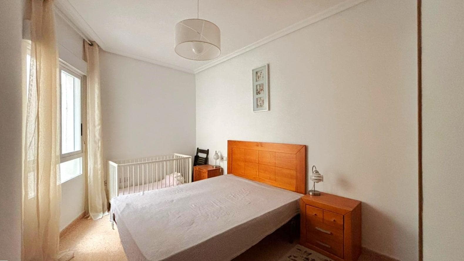 Apartamento de 2 habitaciones en Torrevieja en venta - 135.000 € (Ref: 9527859)