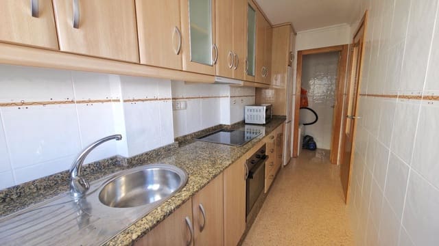 2 makuuhuone Huoneisto myytävänä paikassa Puerto Deportivo, Torrevieja - 135 000 € (Ref: 9527859)