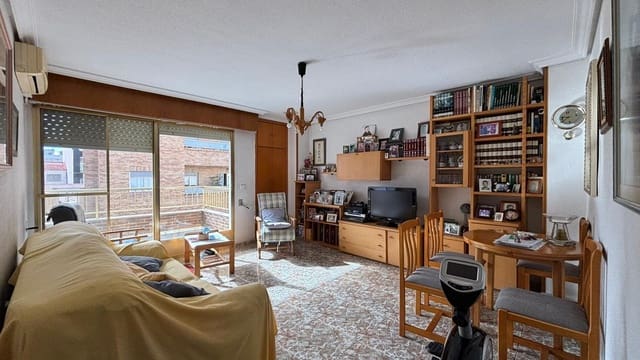 3 Zimmer Wohnung zu verkaufen in Torrevieja - 310.000 € (Ref: 9533950)
