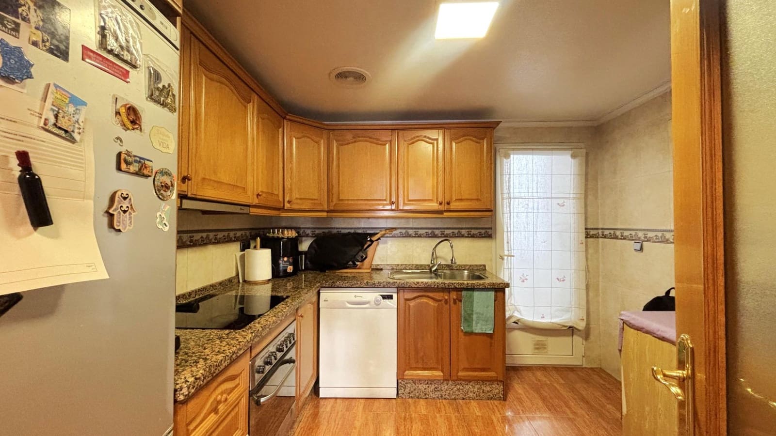 4 chambre Appartement à vendre à Torrevieja avec garage - 270 000 € (Ref: 9565421)