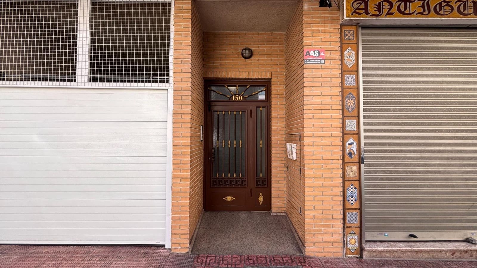 4 chambre Appartement à vendre à Torrevieja avec garage - 270 000 € (Ref: 9565421)