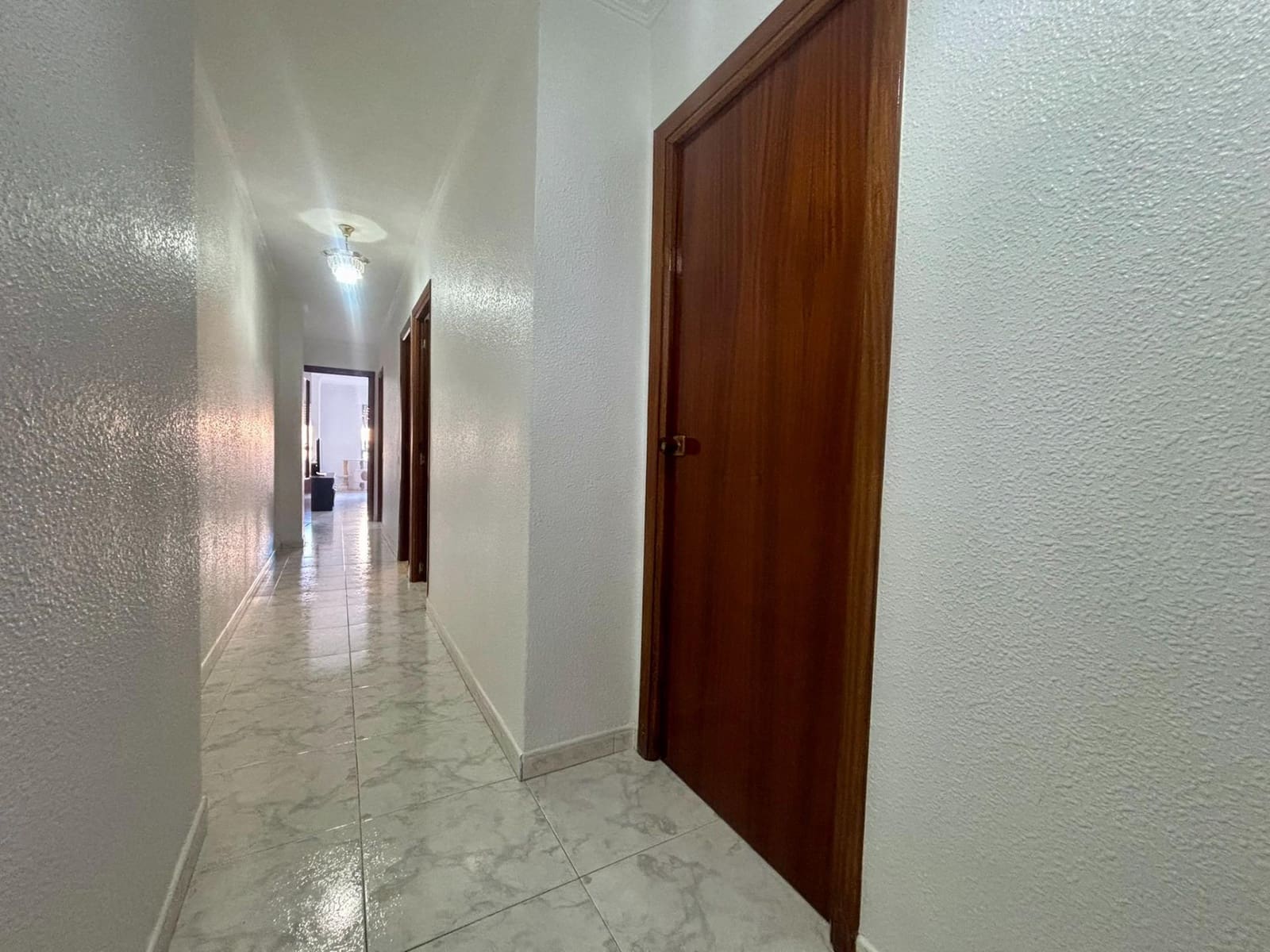 2 Zimmer Apartment zu verkaufen in Torrevieja - 160.000 € (Ref: 9625906)