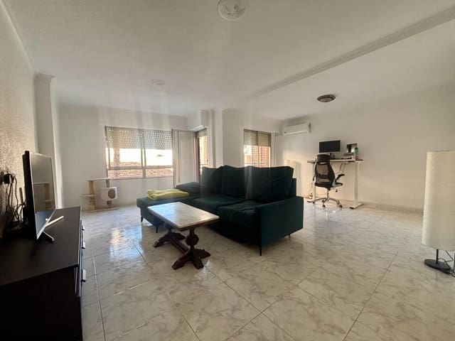 2 Zimmer Apartment zu verkaufen in Centro - Muelle Pesquero, Torrevieja - 160.000 € (Ref: 9625906)