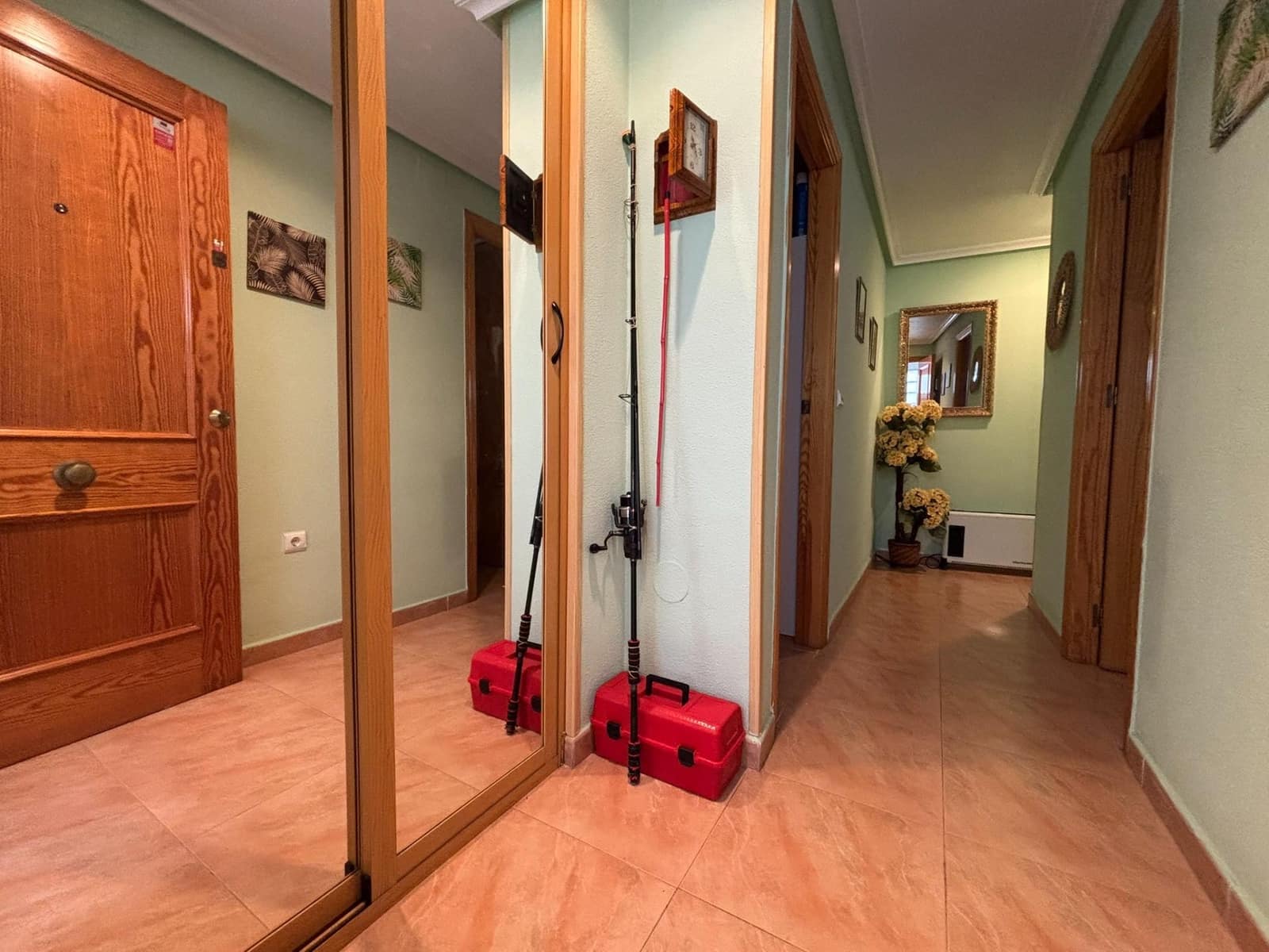 1 Zimmer Apartment zu verkaufen in Torrevieja mit Garage - 129.900 € (Ref: 9640395)