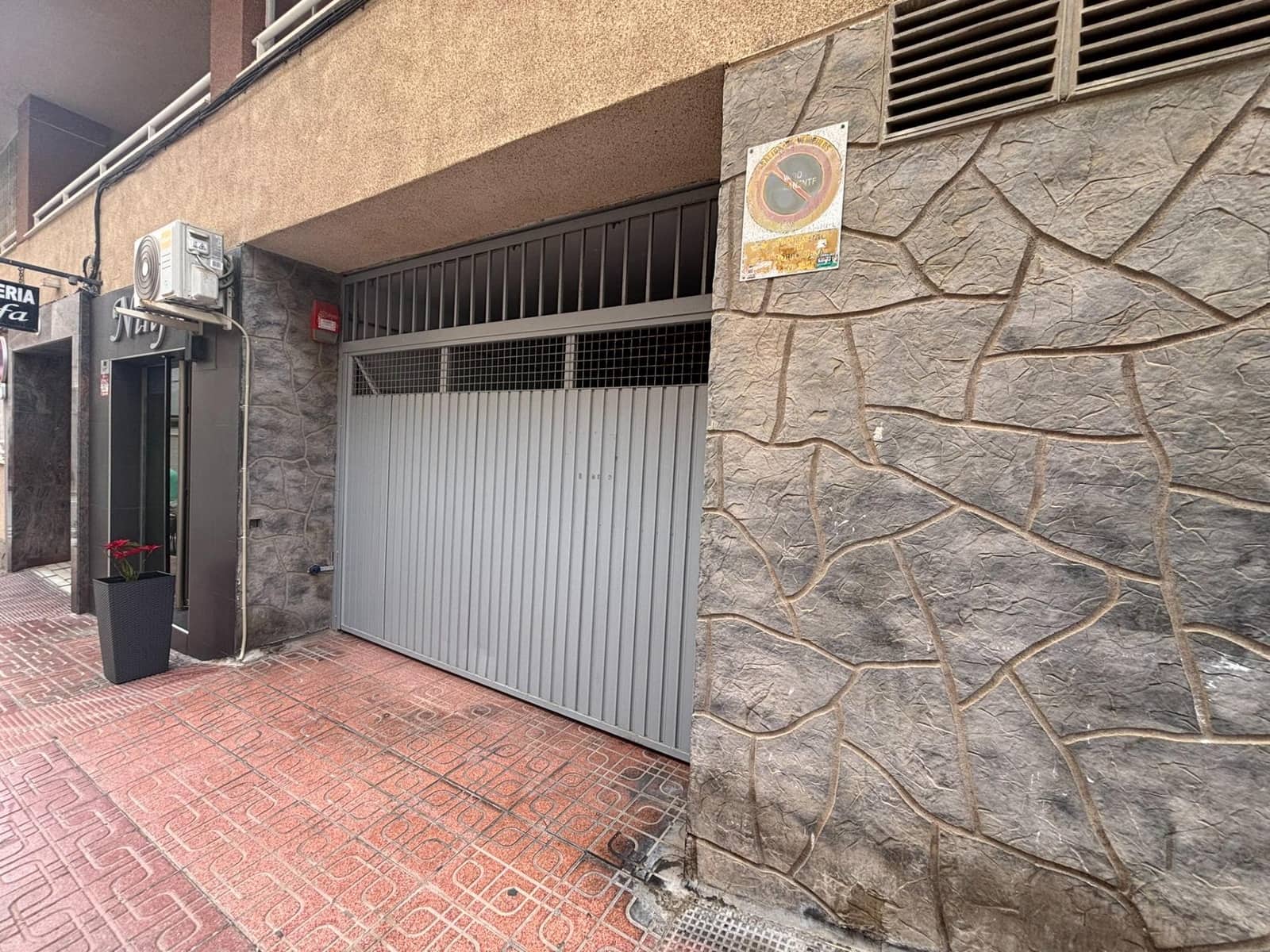 1 Zimmer Apartment zu verkaufen in Torrevieja mit Garage - 129.900 € (Ref: 9640395)