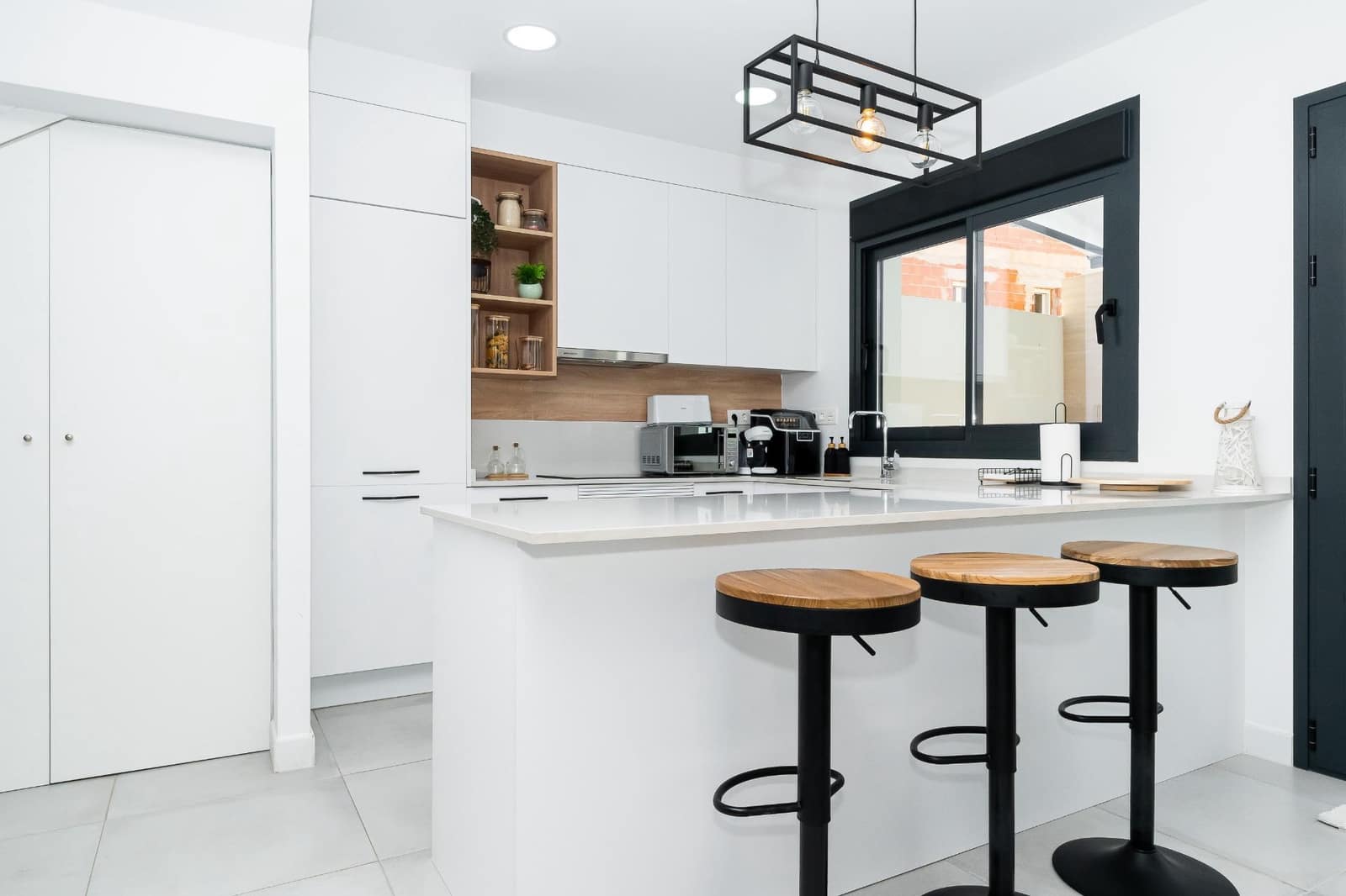 3 makuuhuone Huvila myytävänä paikassa Los Montesinos mukana uima-altaan - 449 000 € (Ref: 9640396)