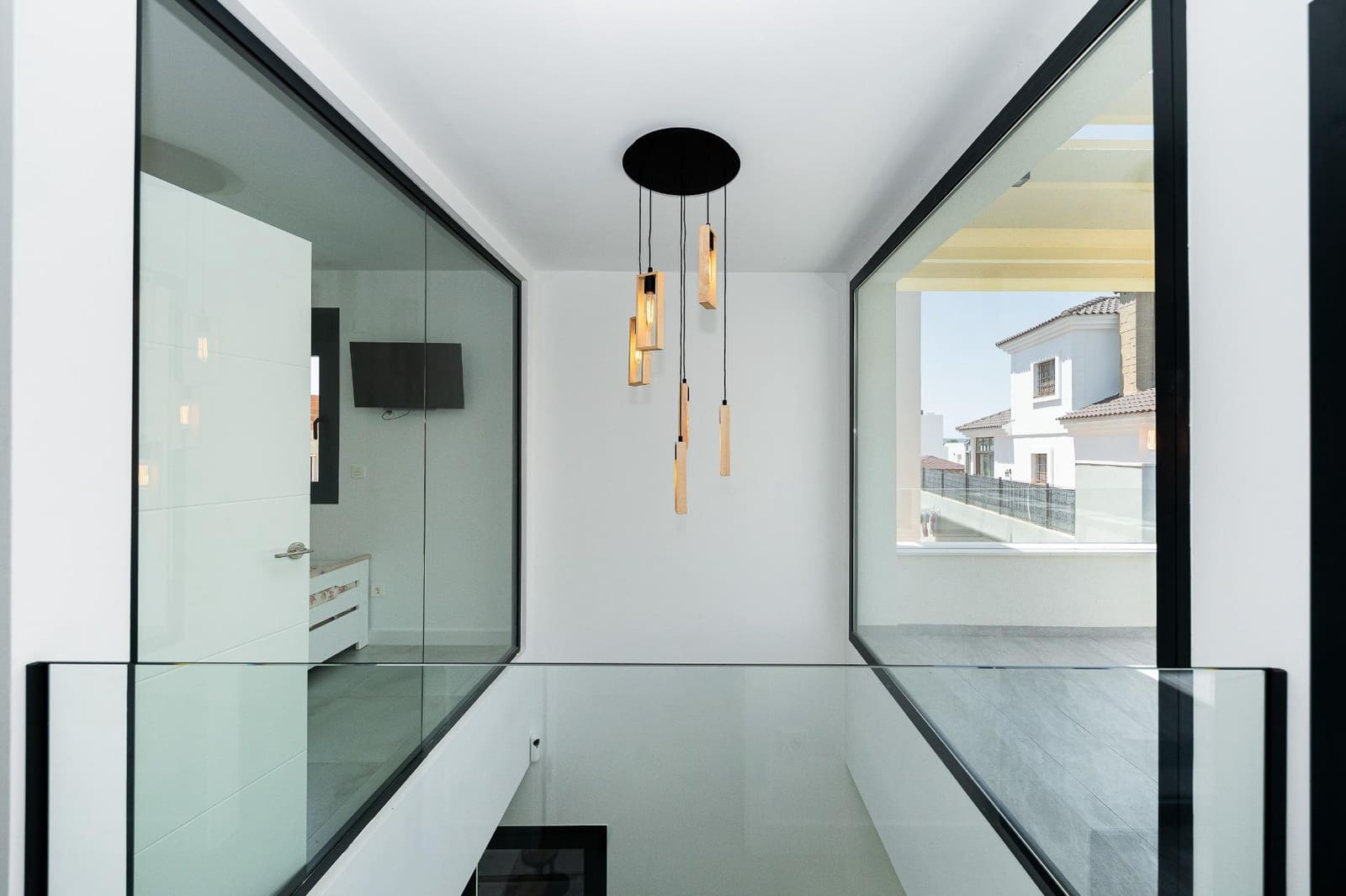 3 makuuhuone Huvila myytävänä paikassa Los Montesinos mukana uima-altaan - 449 000 € (Ref: 9640396)