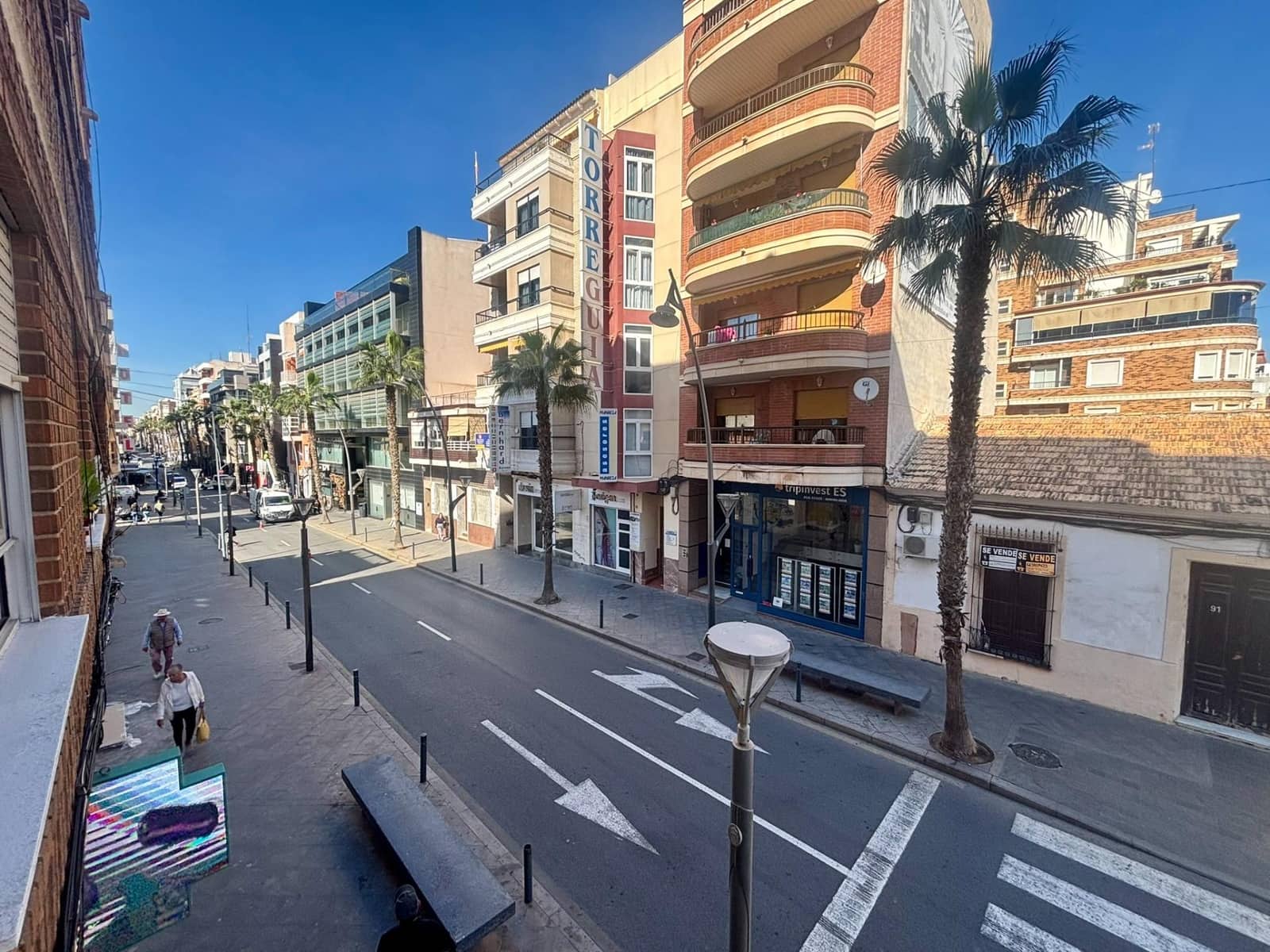 Apartamento de 2 habitaciones en Torrevieja en venta - 160.000 € (Ref: 9696296)