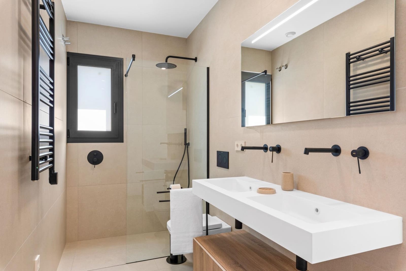 3 chambre Villa/Maison à vendre à Los Alcazares avec piscine - 689 900 € (Ref: 9786976)