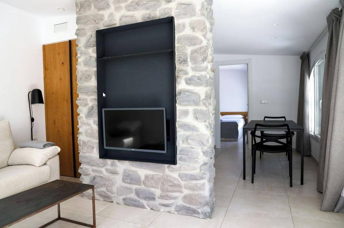 16 makuuhuone Huoneisto myytävänä paikassa San Jose / Sant Josep de Sa Talaia mukana uima-altaan - 3 500 000 € (Ref: 9820389)
