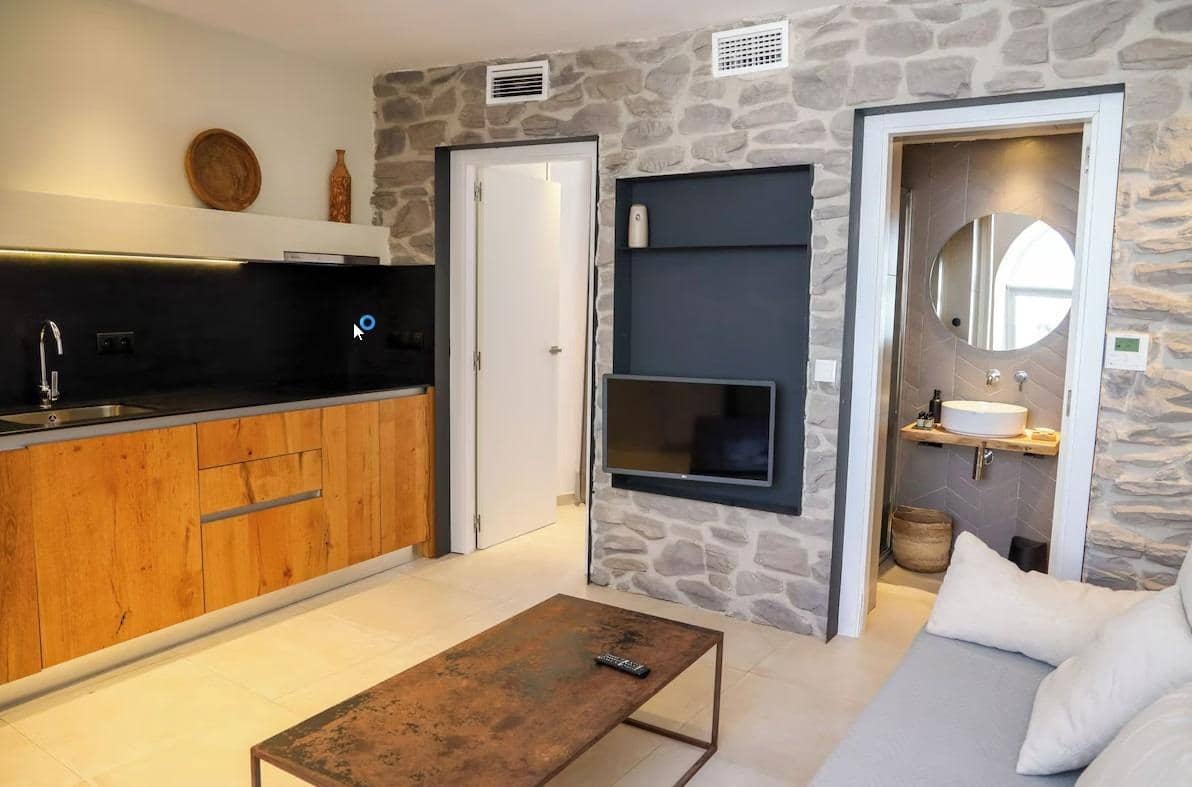 16 makuuhuone Huoneisto myytävänä paikassa San Jose / Sant Josep de Sa Talaia mukana uima-altaan - 3 500 000 € (Ref: 9820389)