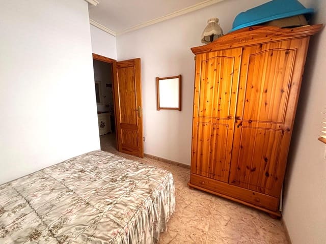 2 makuuhuone Huoneisto myytävänä paikassa Avenida Habaneras - Curva de Palangre, Torrevieja - 115 000 € (Ref: 9963315)