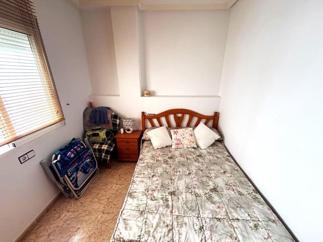 2 makuuhuone Huoneisto myytävänä paikassa Avenida Habaneras - Curva de Palangre, Torrevieja - 115 000 € (Ref: 9963315)
